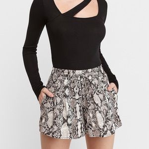 Express snake print shorts
